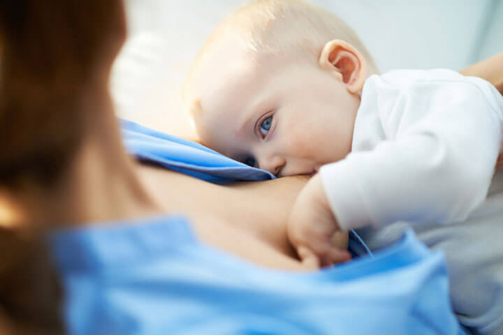 Muttermilch-Börse bringt Stillende und Säuglinge zusammen