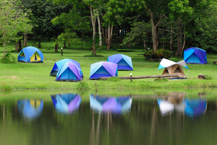 Was für ein Boom! Alles drängt es auf den Campingplatz