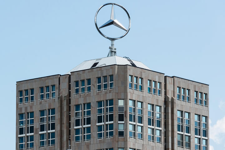 Autobauer Daimler startet Startup Autobahn