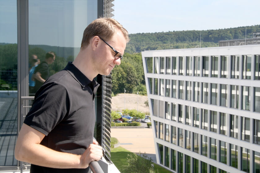 Digitale Leute - Hendrik Neumann - Chefkoch - Hendrik auf der Terasse