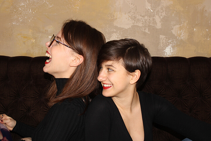 Wovivi = „WG-Suchende in knackigen Videos-Portraits“