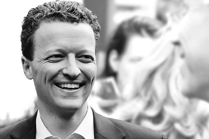 Die Folie „Für uns gibt es keinen Wettbewerb“ nicht zeigen!