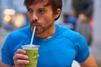 bergtau verkauft leckere Smoothies – und der Becher ist auch noch kompostierbar!