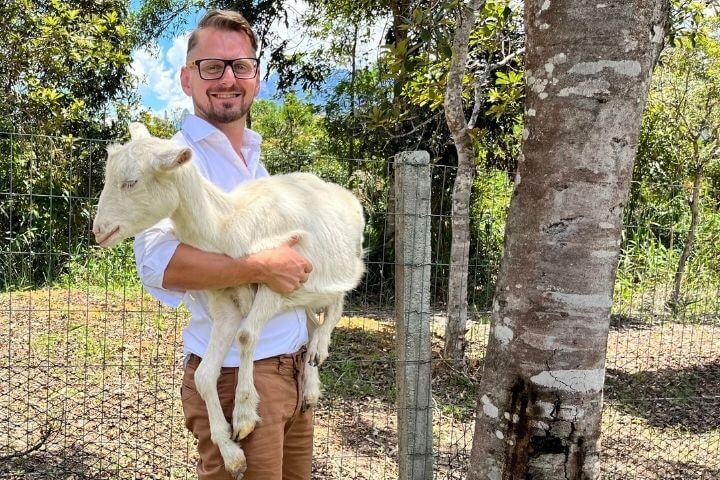 „Nach dem Aufstehen hole ich frisches Futter für unsere Ziegen und Hasen“
