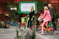 theblood, Spacies, sollso, TeaBlobs, elly&bruce treten vor die Löwen