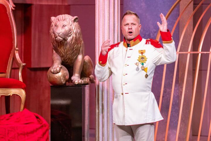 Precision, Doggybirthday, Skynopoly, Chrambl, alangu treten vor die Löwen